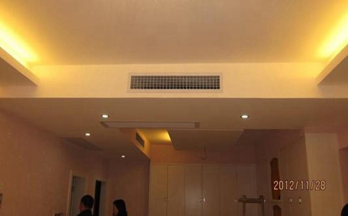 中央午夜成人影院在线观看怎么选